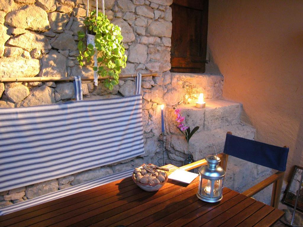 La Sala De Camos Hotel Exterior photo